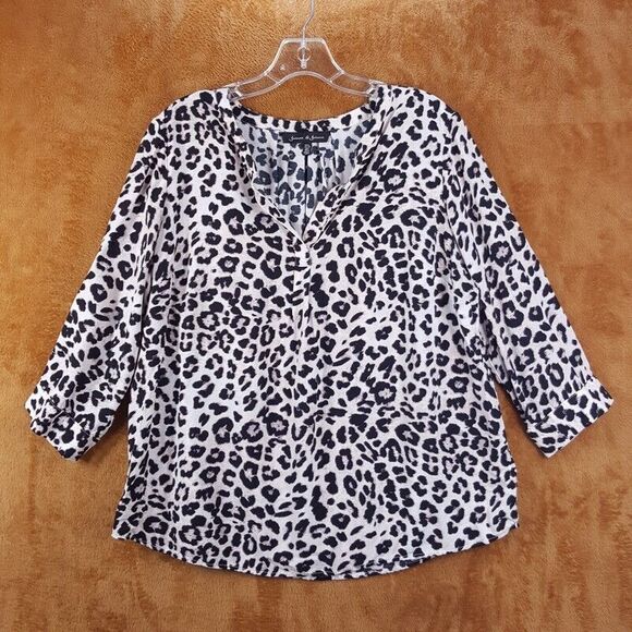 JASMINE & JULIANA Womens Top Large Tan Pullover VNeck Leopard Flowy Lightweight - Picture 1 of 6